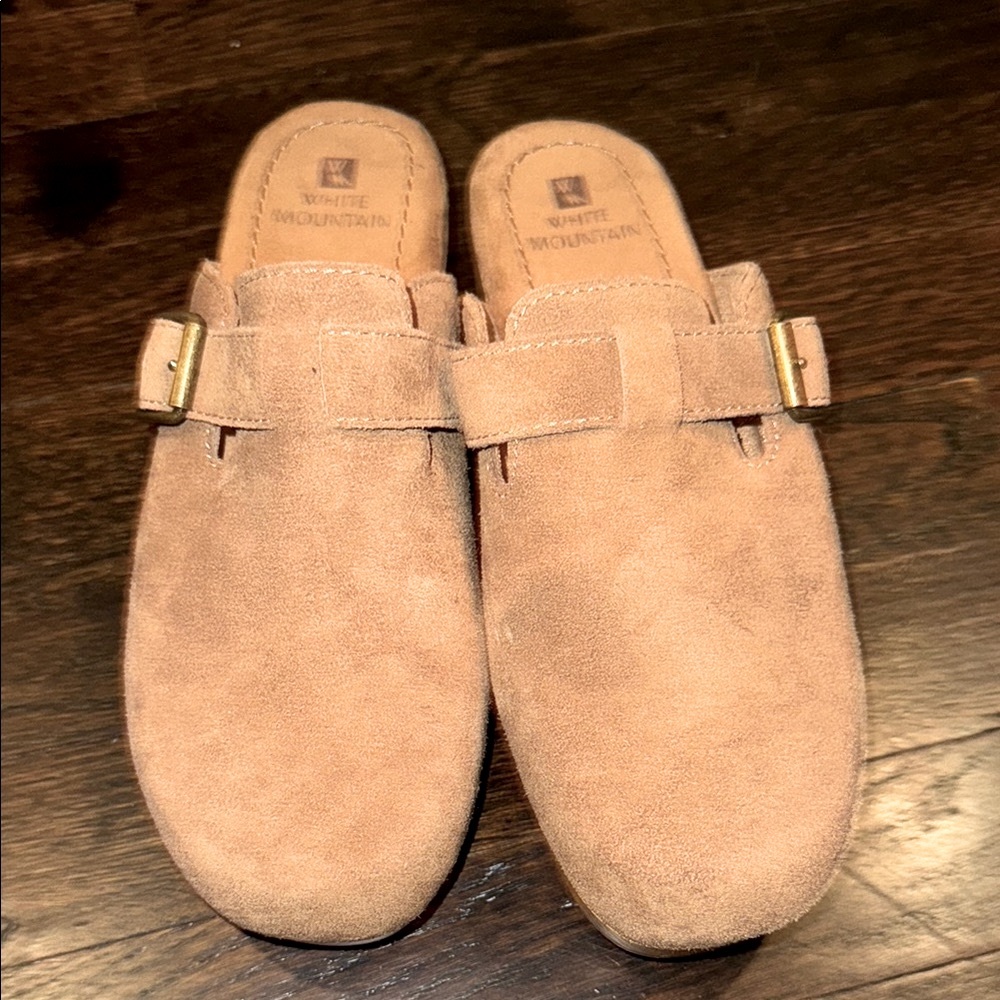 White Mountain Women's Tan Suede Mules new
